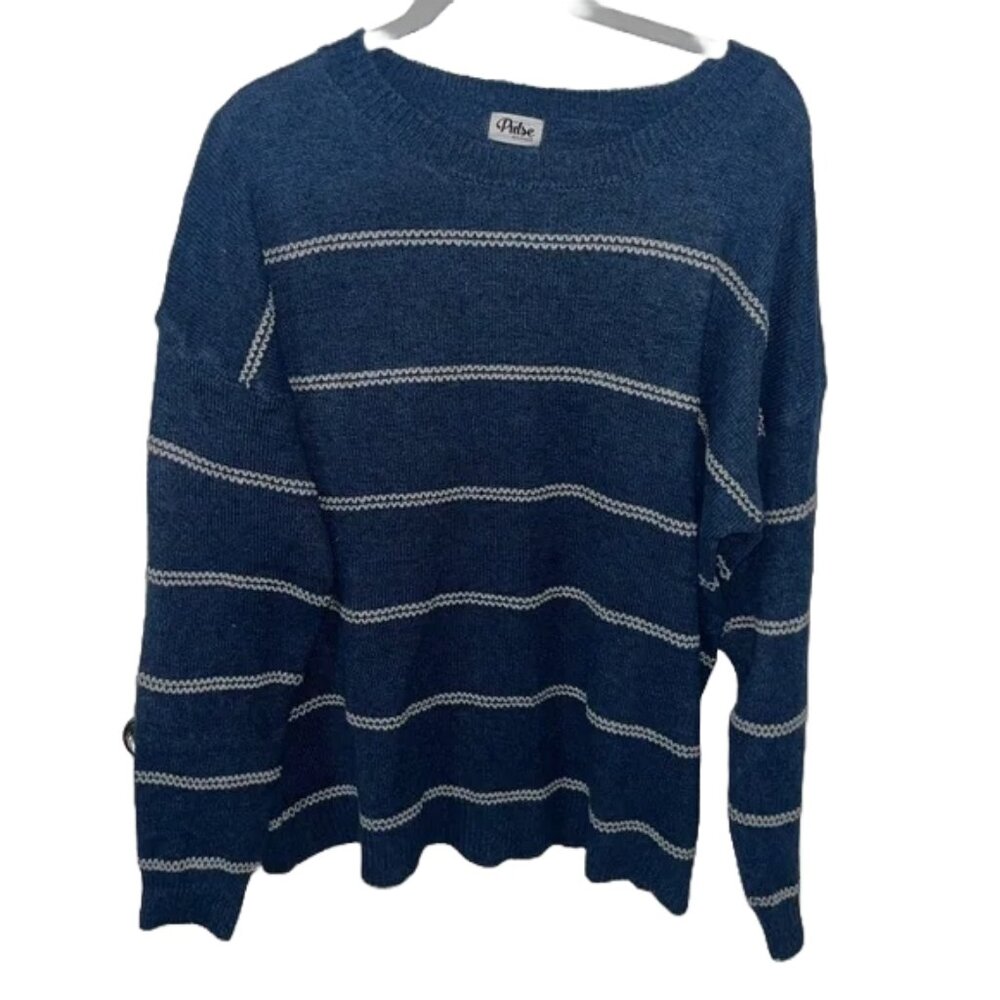 NWOT Blue and White Stripe oversized Sweater super comfy size large